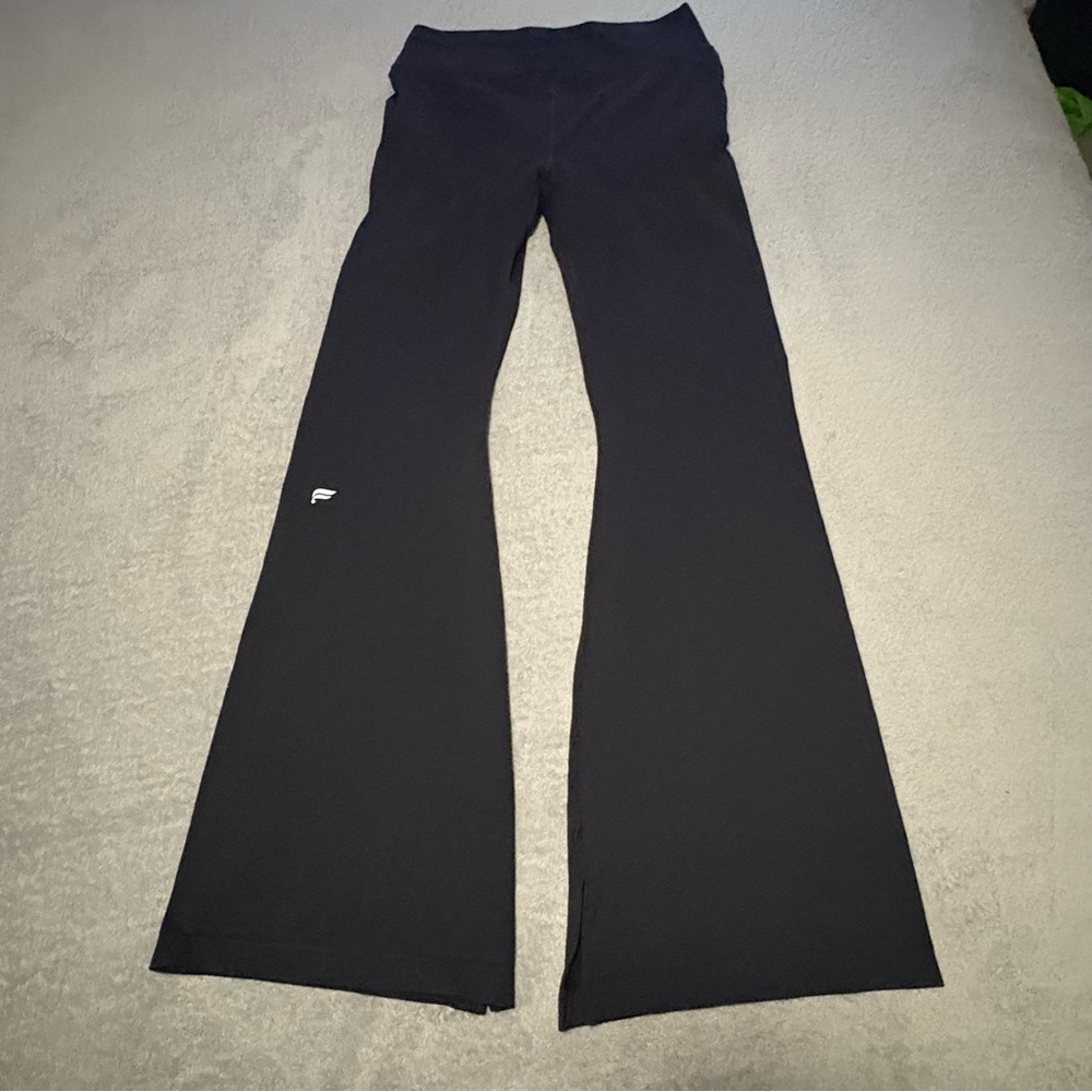Fabletics seamless high waisted split flare pant size XL NWT